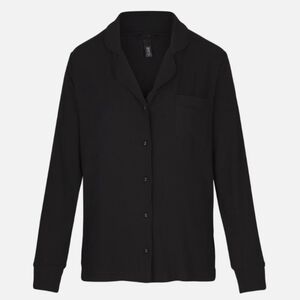 NWT SKIMS Ribbed Long Sleeve Button Up Onyx Pajama Shirt